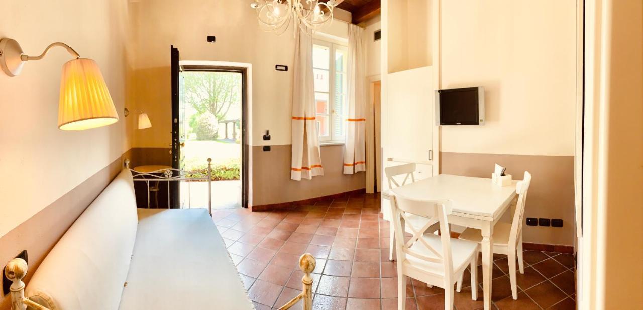 Villa Barcella Al Mulino Robecco sul Naviglio Exterior foto
